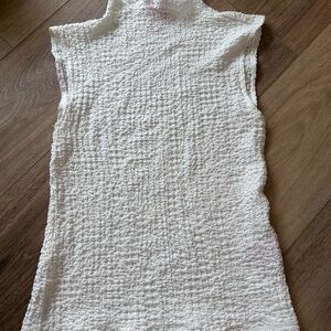 Muse Textured Cream Sleeveless Blouse